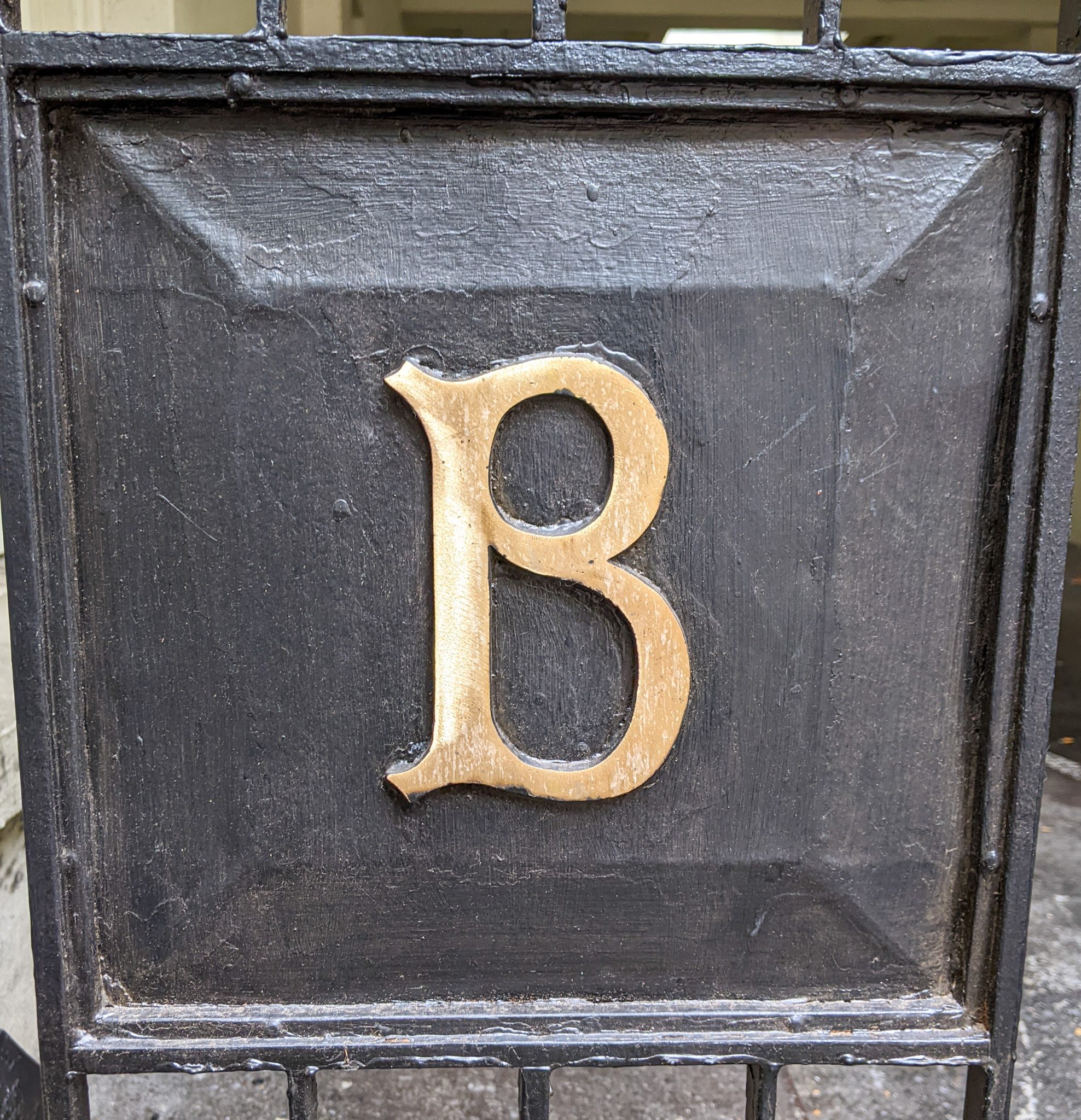 B